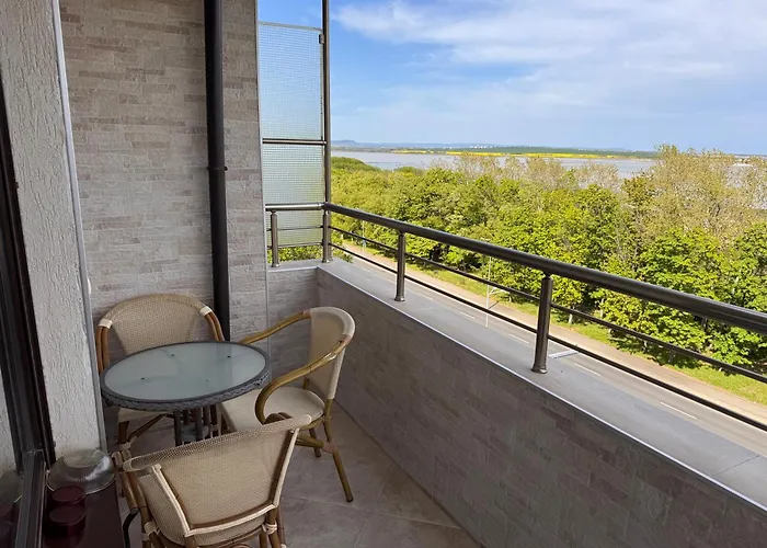 Sea View Escape Apartamento